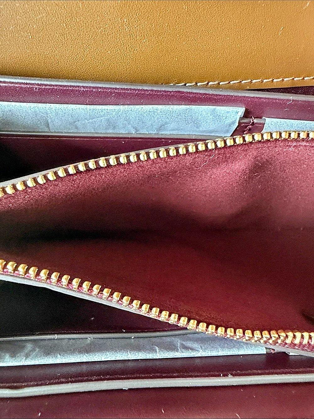 Tory Burch T Monogram Jacquard Chain Wallet Crossbody Brown & Cream - Picture 6 of 6